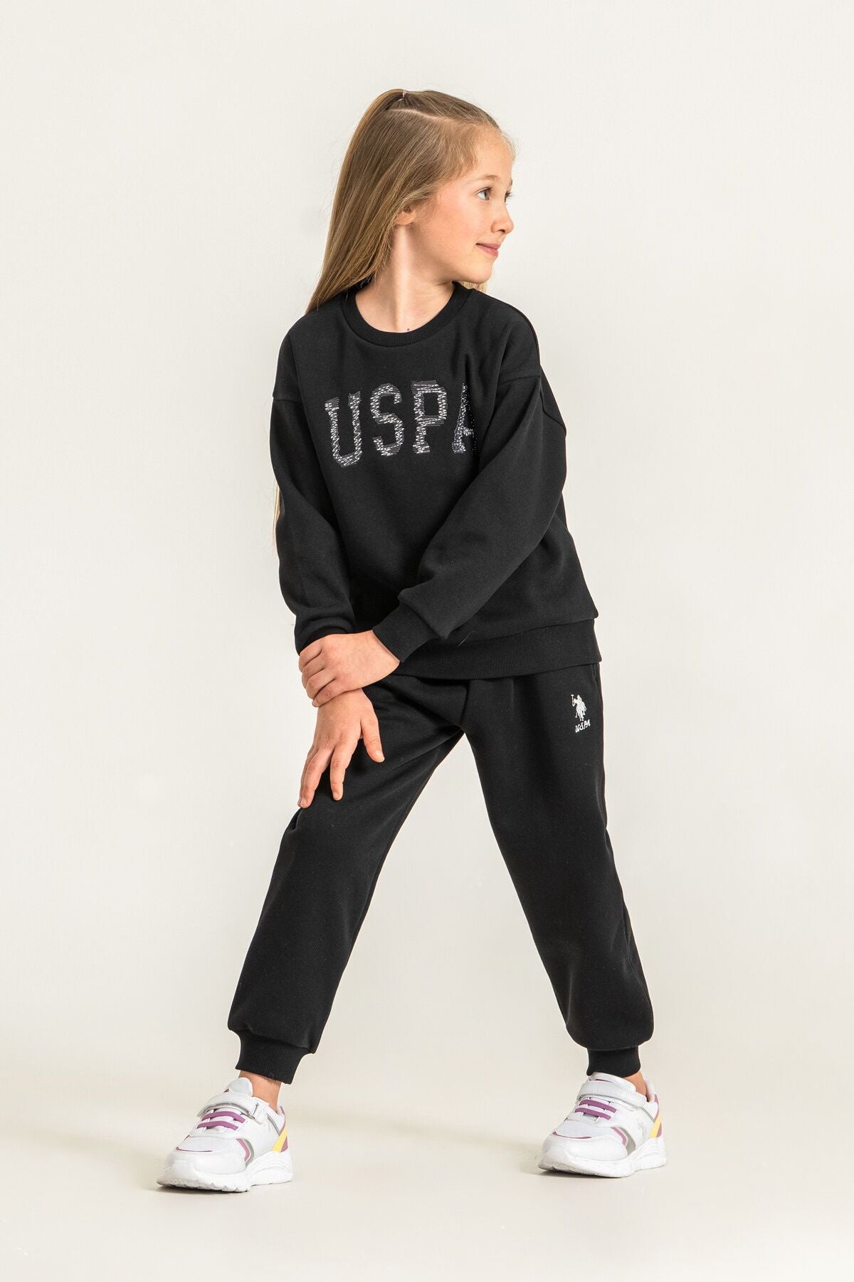 U.S. Polo Assn. Kız Çocuk Nakışlı Siyah Uzun Kol Eşofman Takımı US2723-C-V3 Ürün ana görseli