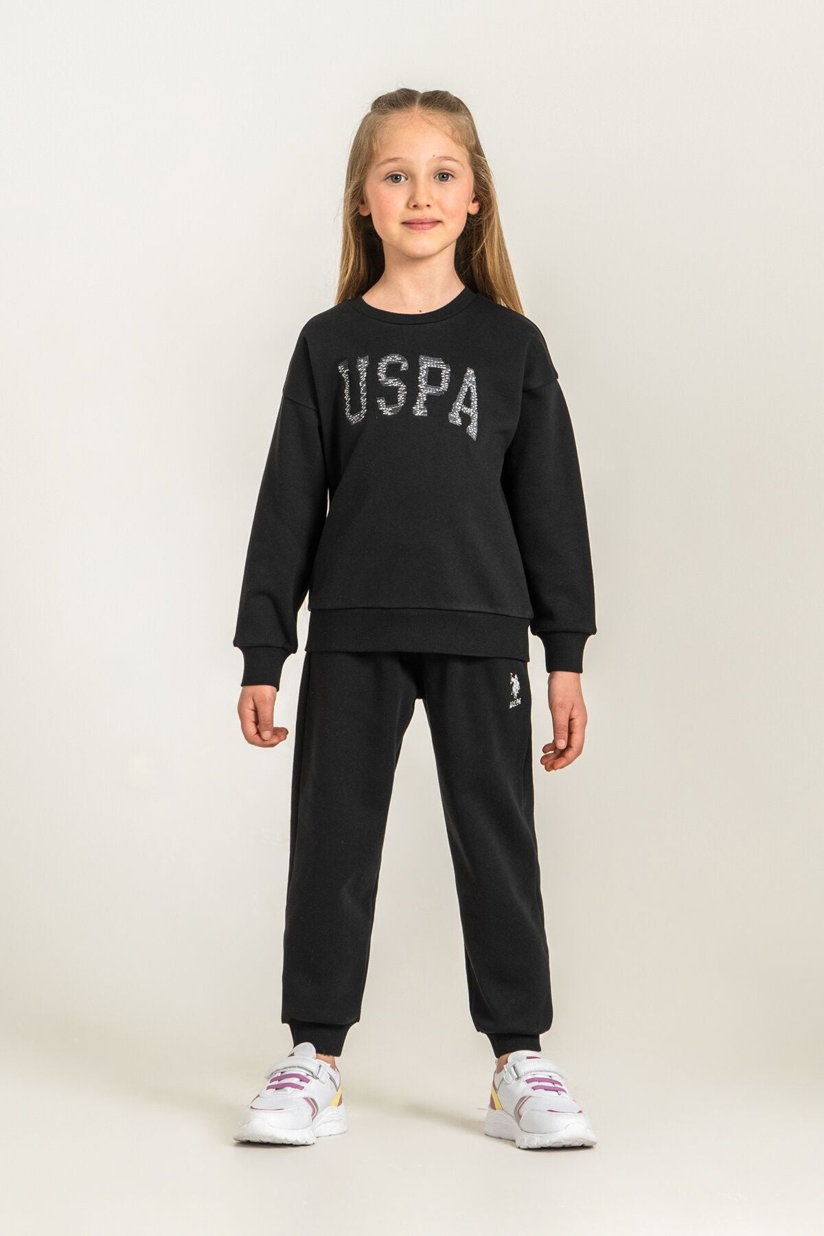 U.S. Polo Assn. Kız Çocuk Nakışlı Siyah Uzun Kol Eşofman Takımı US2723-C-V3 Ürün ikincil görseli