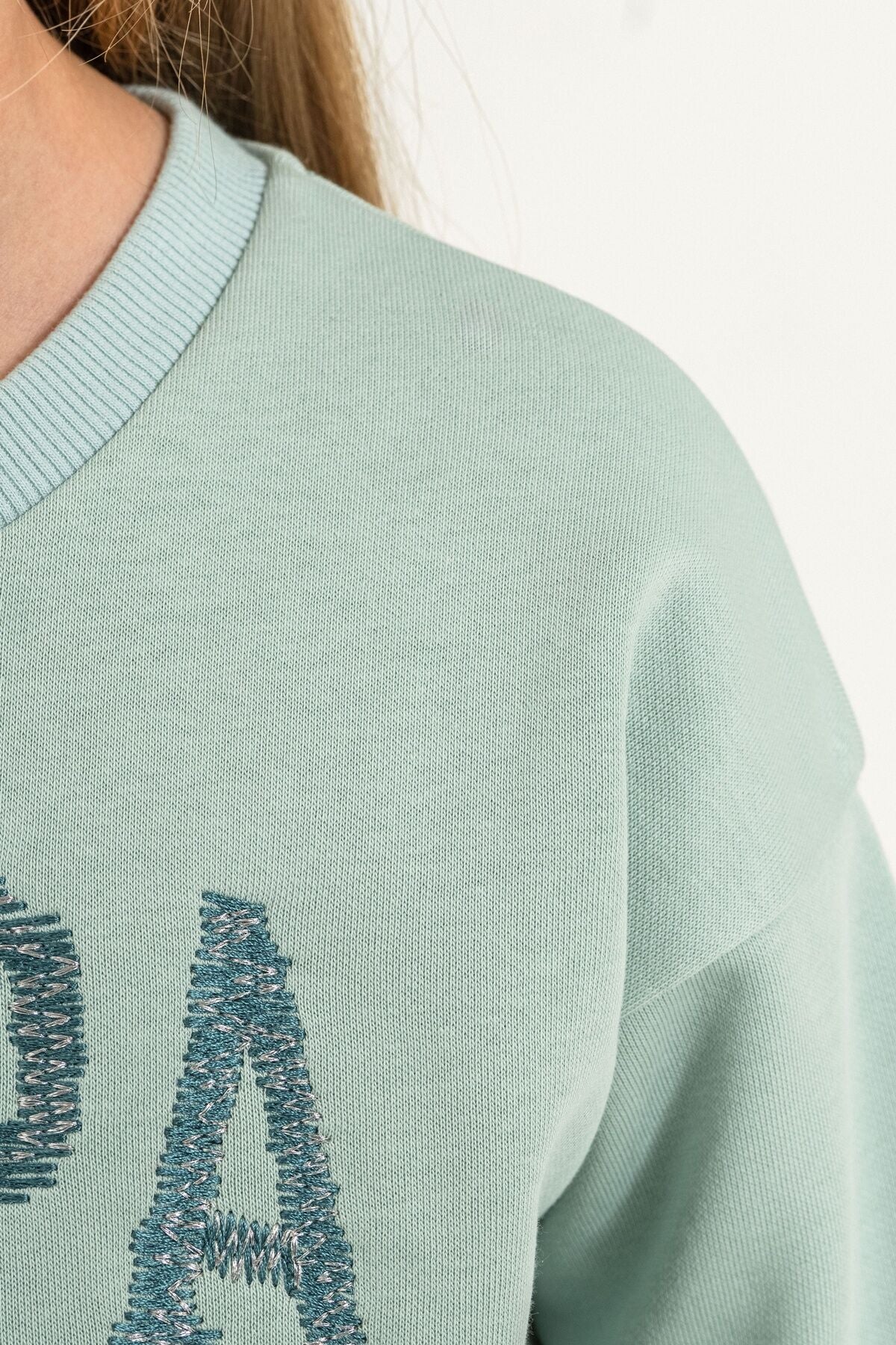 U.S. Polo Assn. Kız Çocuk Nakışlı Yeşil Uzun Kol Eşofman Takımı US2723-C-V2