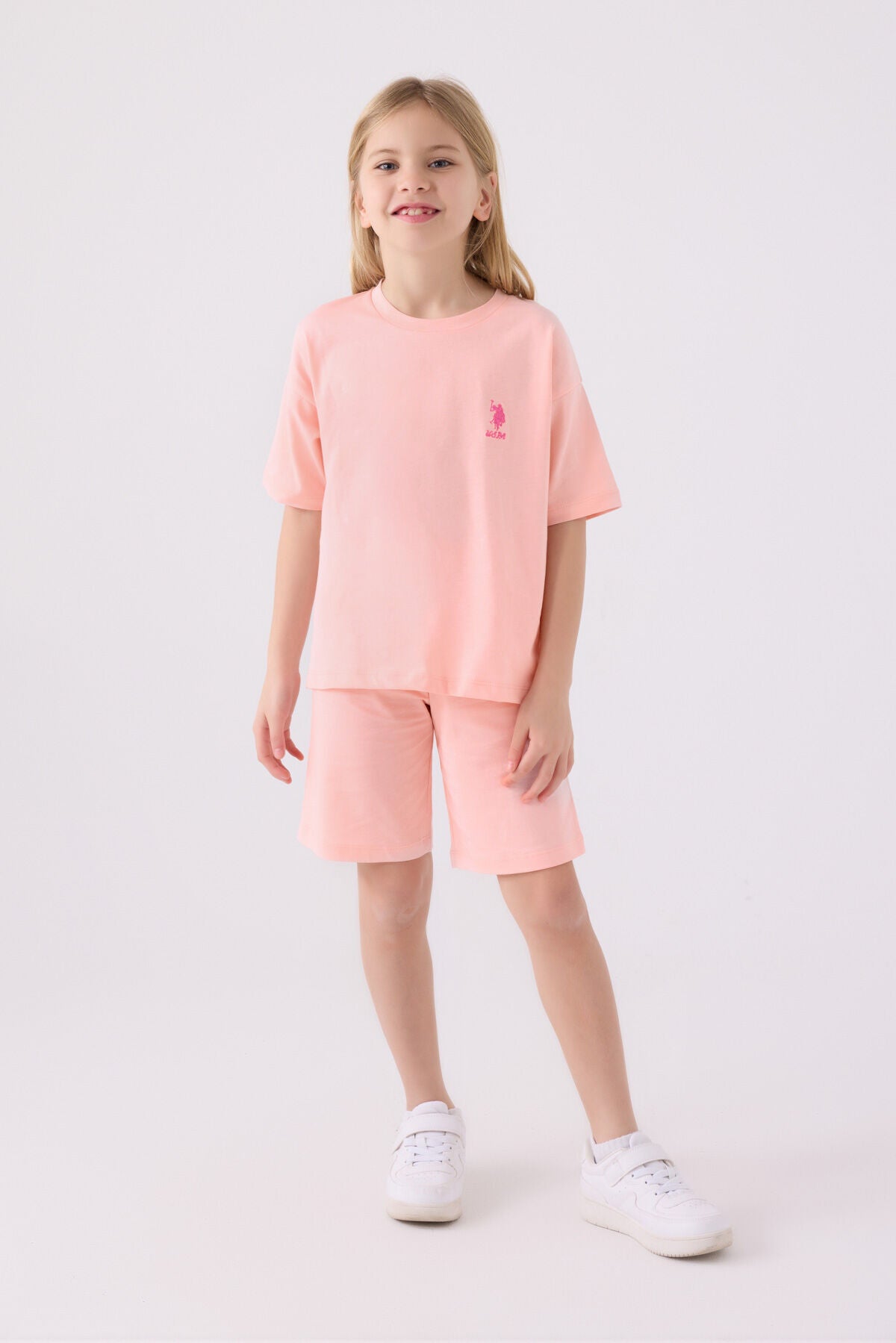U.S. Polo Assn. Kız Çocuk Bisiklet Yaka Sargı Nakışlı Yazlık Regular Fit Pembe Bermuda Takım US1848-C-V31