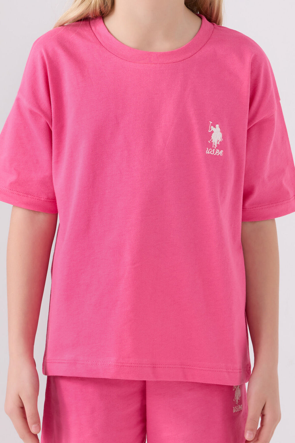 U.S. Polo Assn. Kız Çocuk Bisiklet Yaka Sargı Nakışlı Yazlık Regular Fit Pembe Bermuda Takım US1848-C-V6