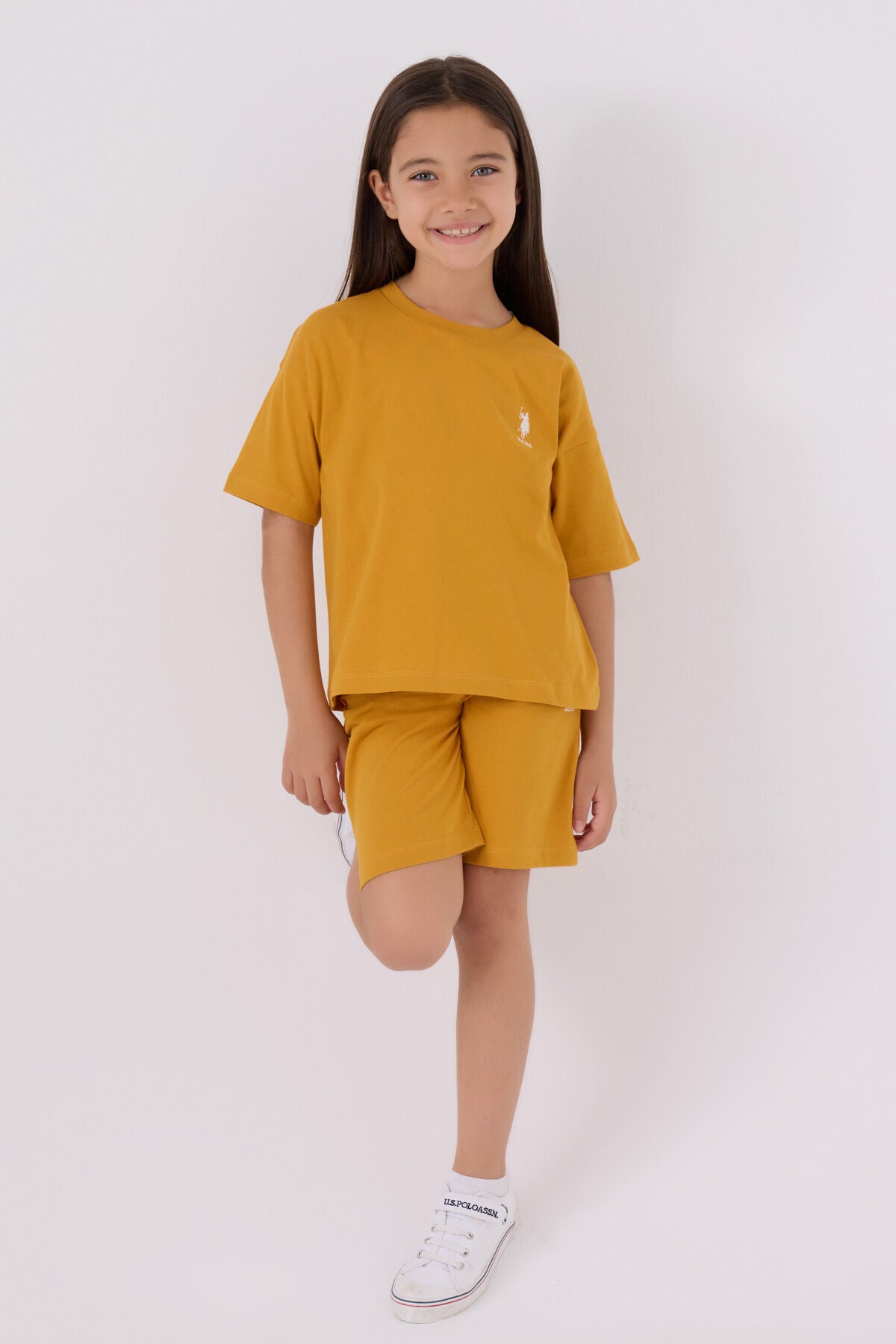 U.S. Polo Assn. Kız Çocuk Bisiklet Yaka Sargı Nakışlı Yazlık Regular Fit Sarı Bermuda Takım US1848-C-V12