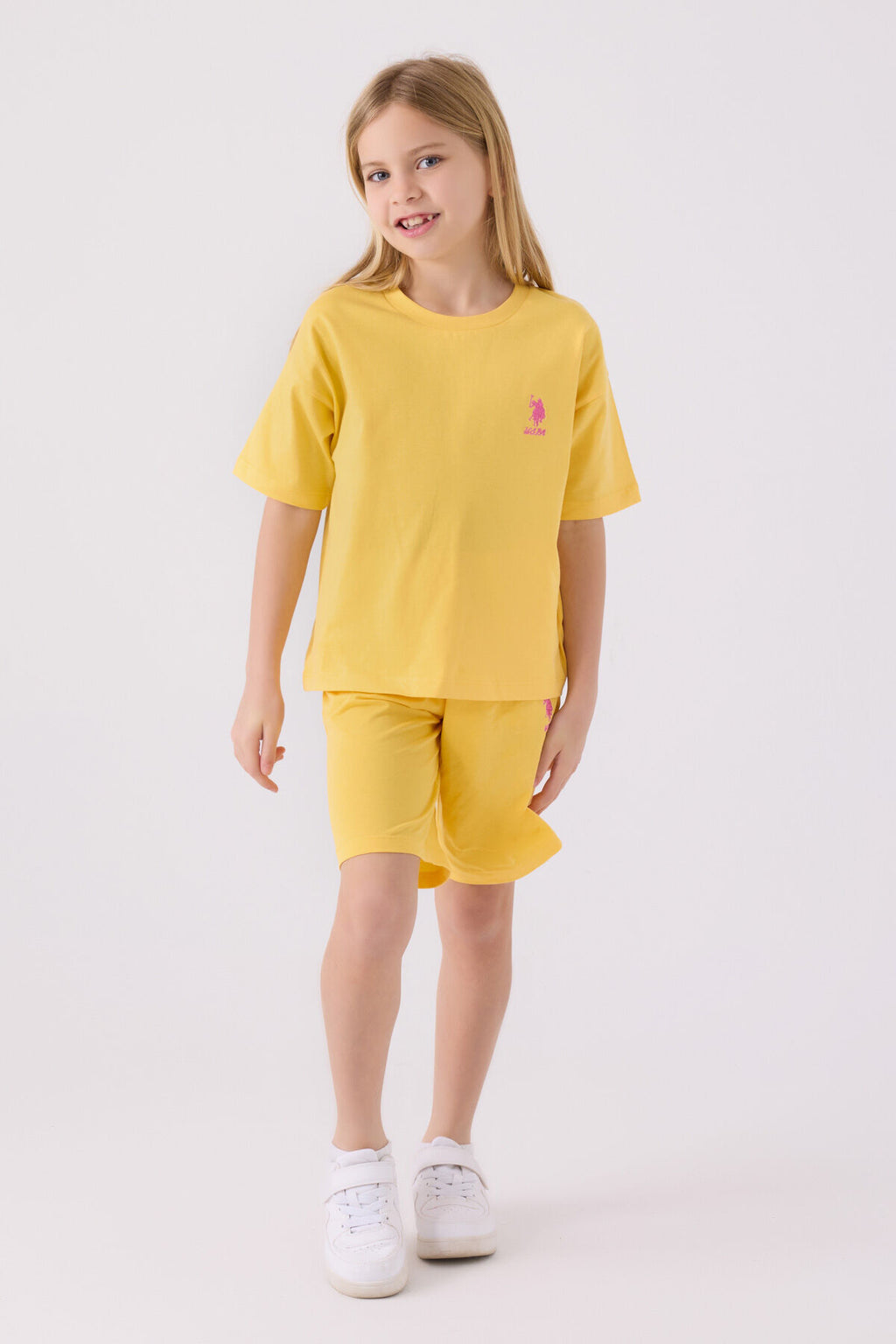 U.S. Polo Assn. Kız Çocuk Bisiklet Yaka Sargı Nakışlı Yazlık Regular Fit Sarı Bermuda Takım US1848-C-V16