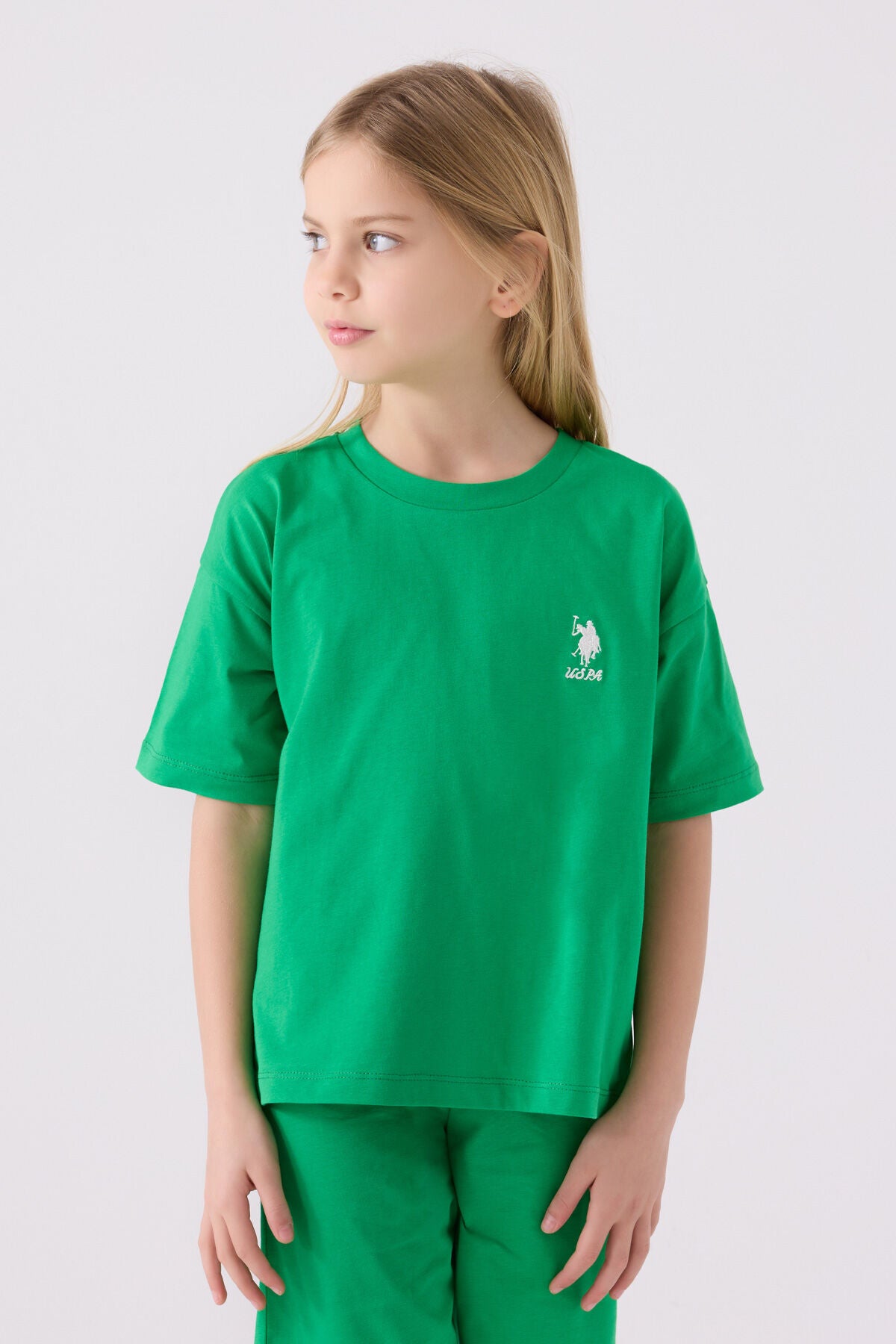U.S. Polo Assn. Kız Çocuk Bisiklet Yaka Sargı Nakışlı Yazlık Regular Fit Yeşil Bermuda Takım US1848-C-V1
