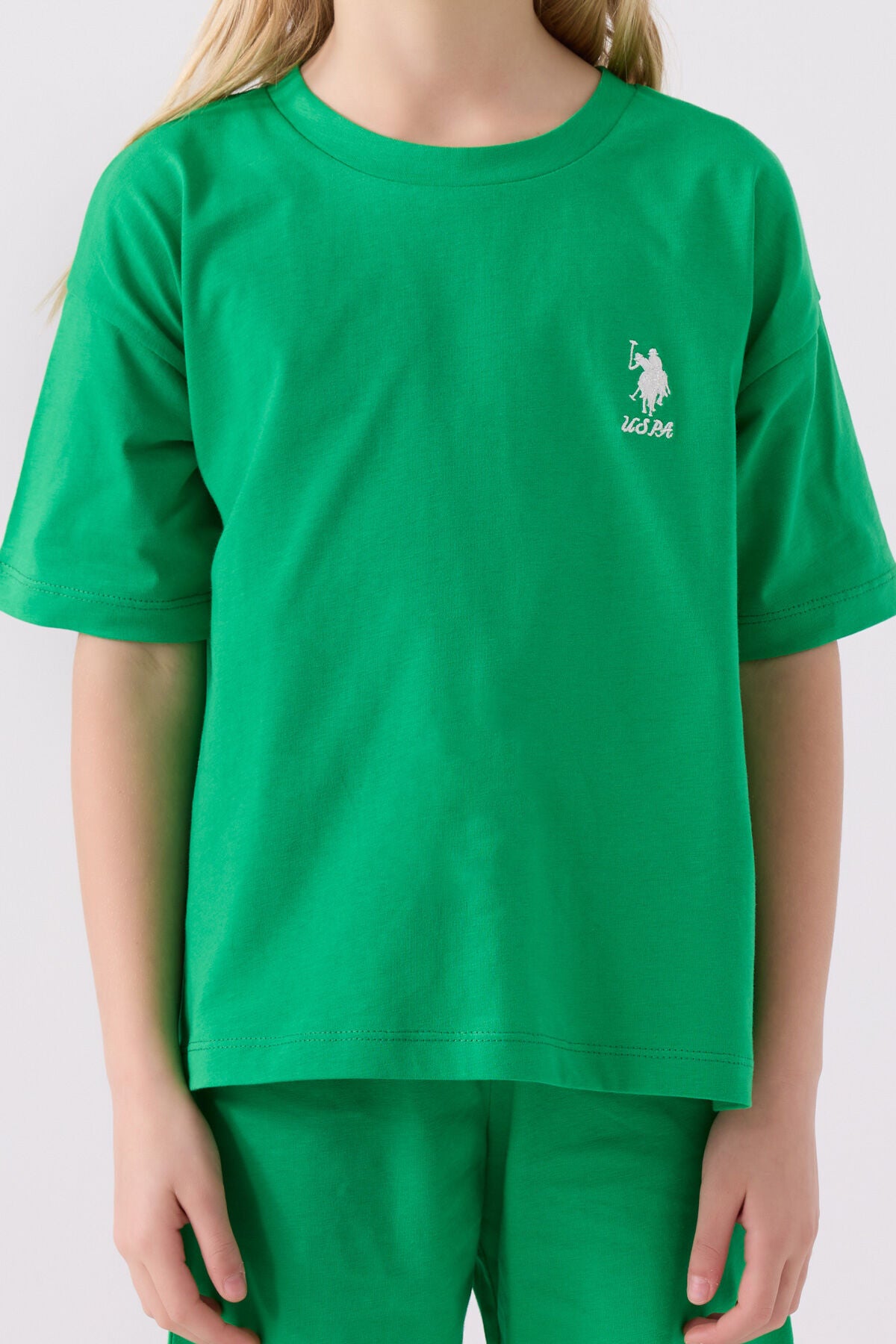 U.S. Polo Assn. Kız Çocuk Bisiklet Yaka Sargı Nakışlı Yazlık Regular Fit Yeşil Bermuda Takım US1848-C-V1