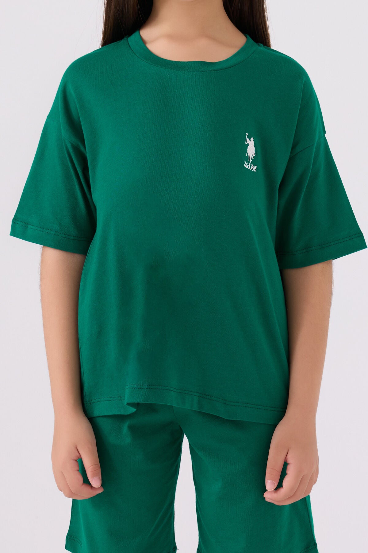 U.S. Polo Assn. Kız Çocuk Bisiklet Yaka Sargı Nakışlı Yazlık Regular Fit Yeşil Bermuda Takım US1848-C-V10