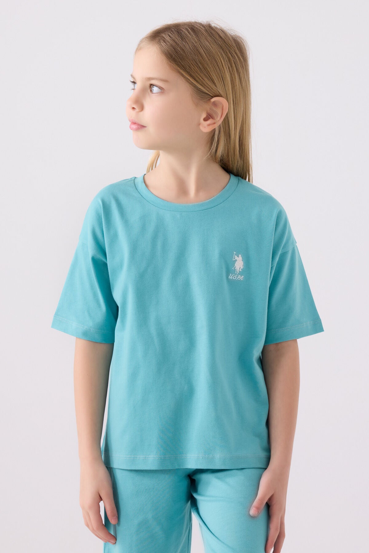 U.S. Polo Assn. Kız Çocuk Bisiklet Yaka Sargı Nakışlı Yazlık Regular Fit Mavi Bermuda Takım US1848-C-V11