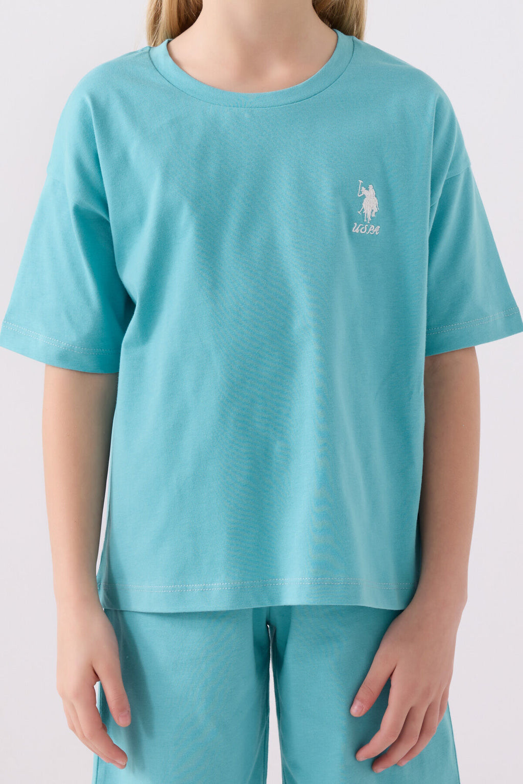 U.S. Polo Assn. Kız Çocuk Bisiklet Yaka Sargı Nakışlı Yazlık Regular Fit Mavi Bermuda Takım US1848-C-V11