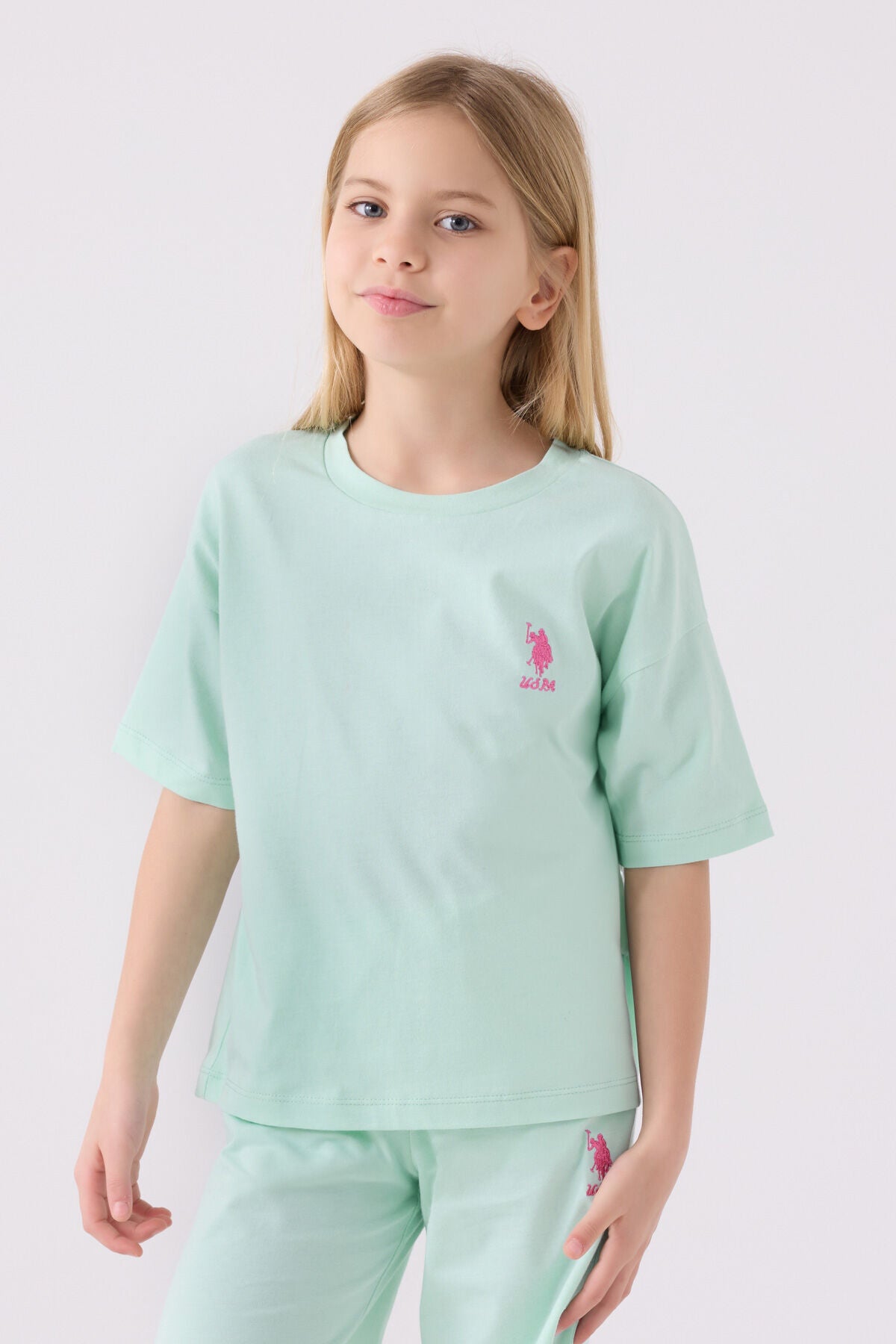 U.S. Polo Assn. Kız Çocuk Bisiklet Yaka Sargı Nakışlı Yazlık Regular Fit Mavi Bermuda Takım US1848-C-V2 Ürün ikincil görseli