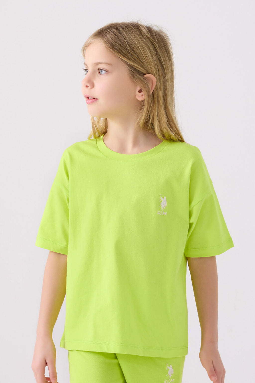 U.S. Polo Assn. Kız Çocuk Bisiklet Yaka Sargı Nakışlı Yazlık Regular Fit Yeşil Bermuda Takım US1848-C-V61