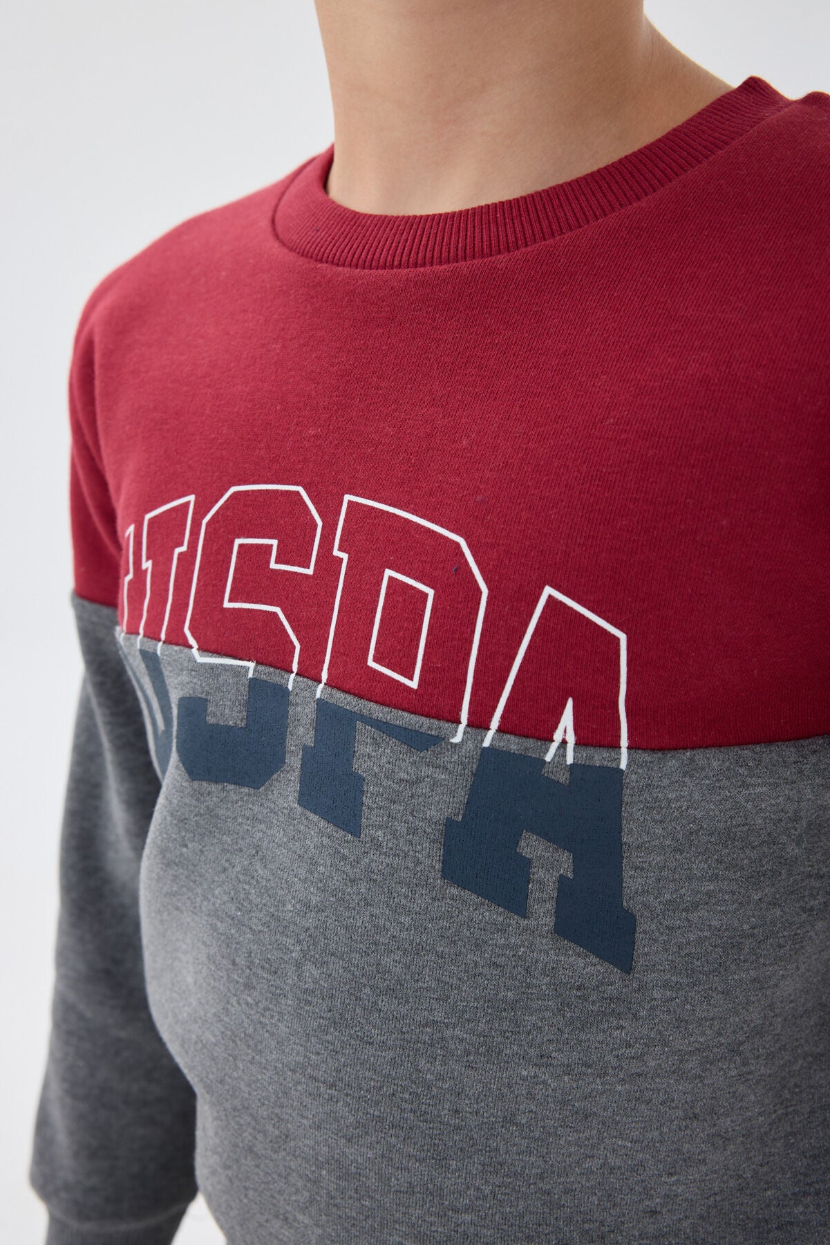 U.S. Polo Assn. Erkek Çocuk Bisiklet Yaka Empirme Baskılı Kışlık Regular Fit Bordo Eşofman Takımı US1139-C-V1