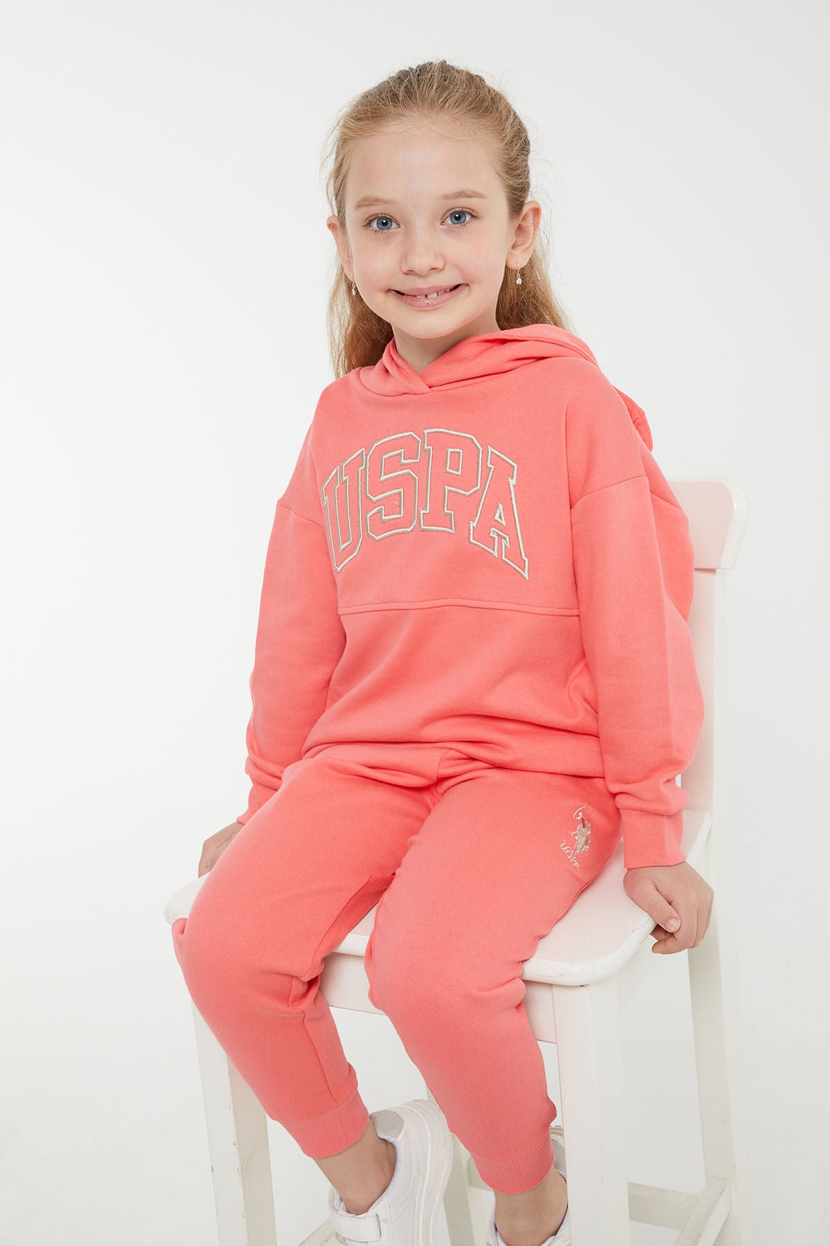 U.S. Polo Assn. Kız Çocuk Kapüşonlu Nakışlı Kışlık Regular Fit Pembe Eşofman Takımı US1205-C-V1 Ürün ikincil görseli