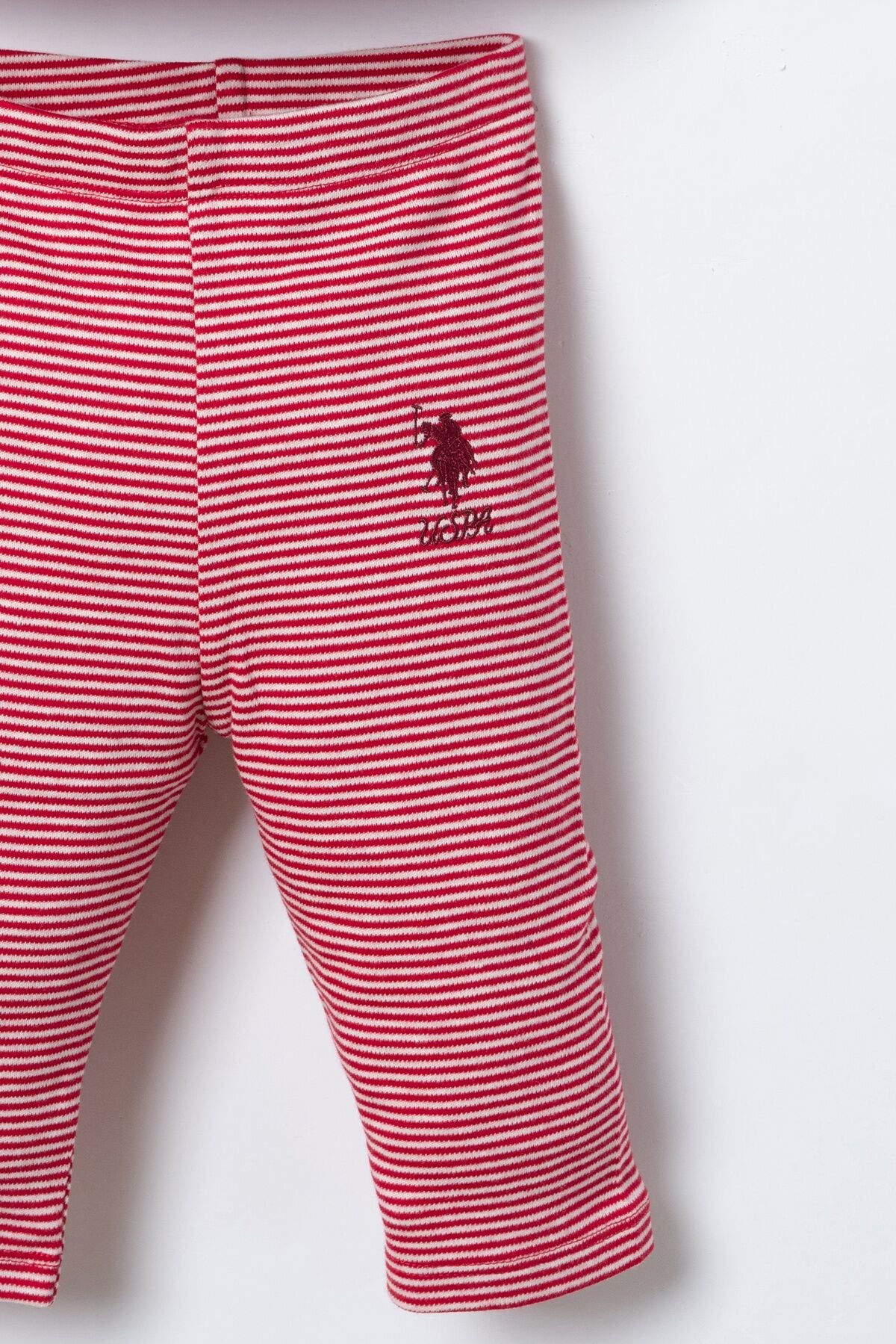 U.S. Polo Assn. Nakışlı Kız Bebek Kırmızı Uzun Kol Pijama Takım USB3238-C-V1