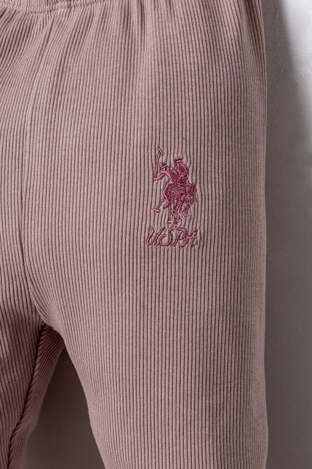 U.S. Polo Assn. Nakışlı Kız Bebek Yelekli Beyaz Uzun Kol Pijama Takım USB3207-C-V1