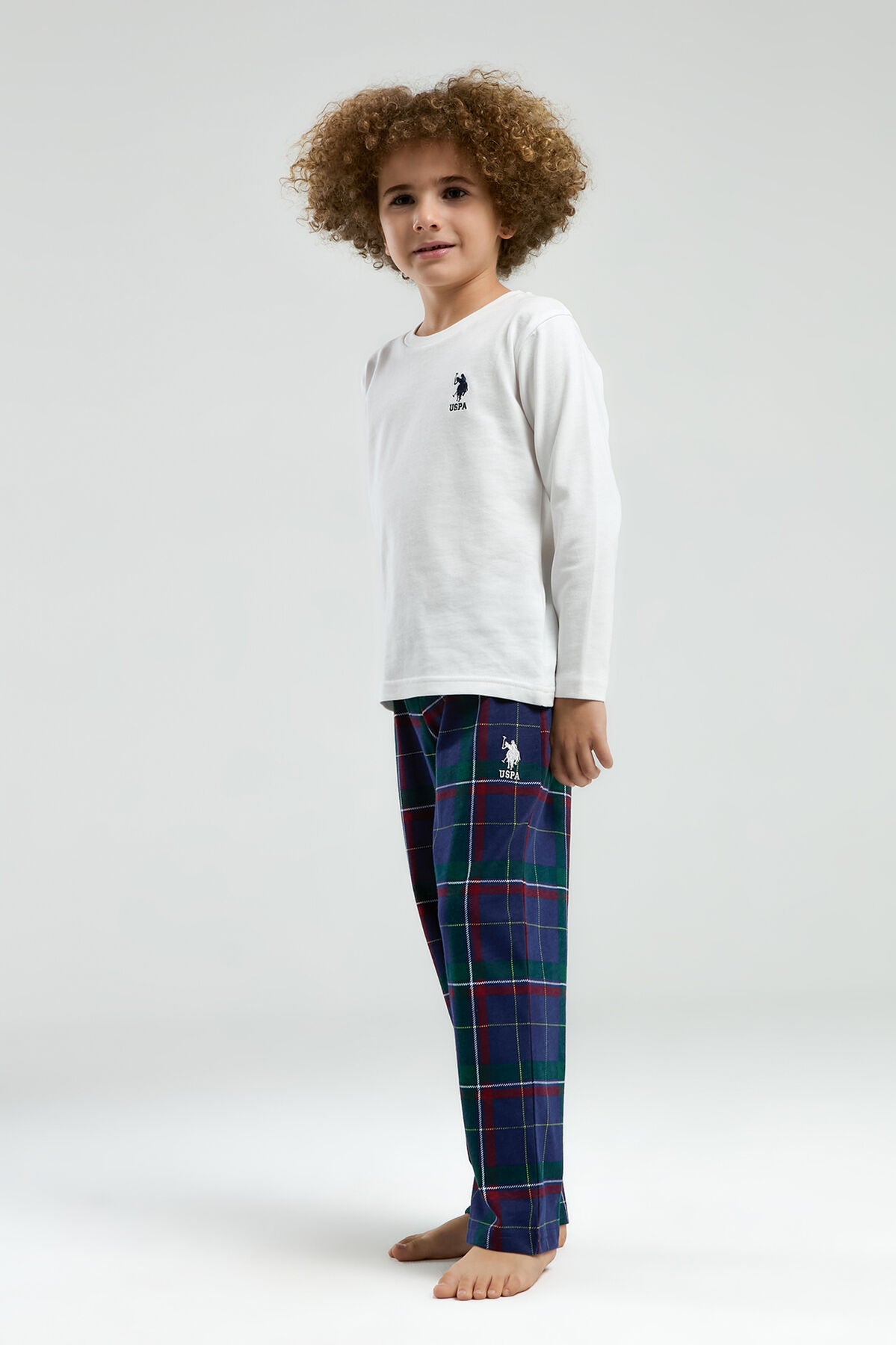 U.S. Polo Assn. Erkek Çocuk Bisiklet Yaka Pigment Baskılı Kışlık Regular Fit Beyaz Pijama Takımı US1585-C-V1