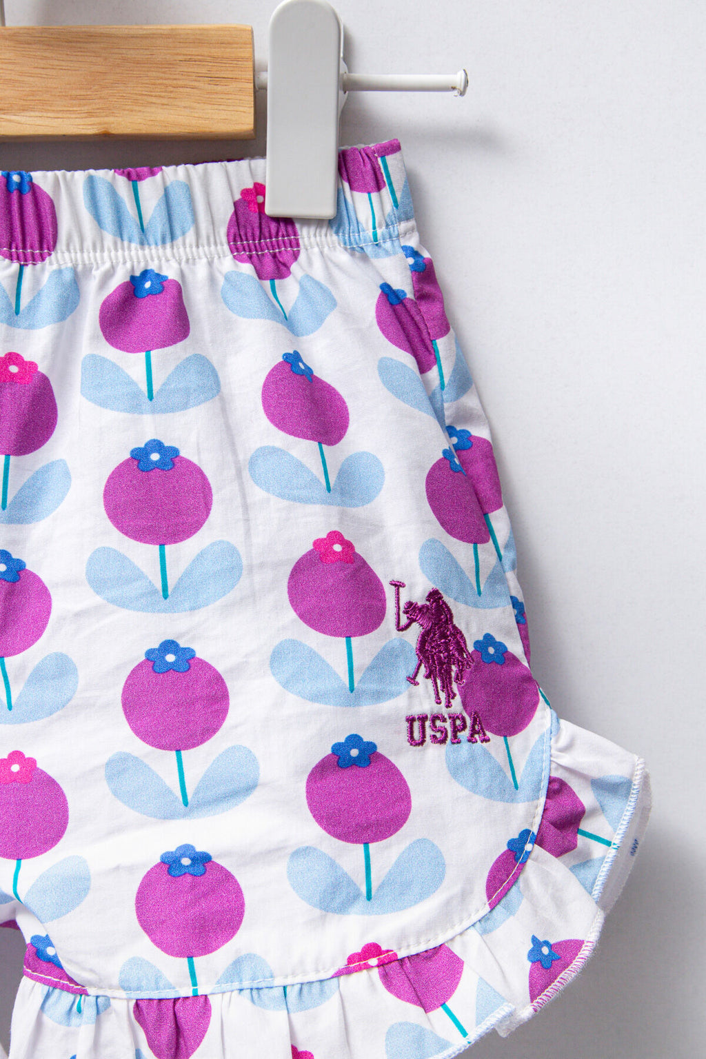 U.S. Polo Assn. Kız Bebek Bisiklet Yaka Pigment Baskılı Yazlık Regular Fit Beyaz Bebek Takımı USB2410-C-V1