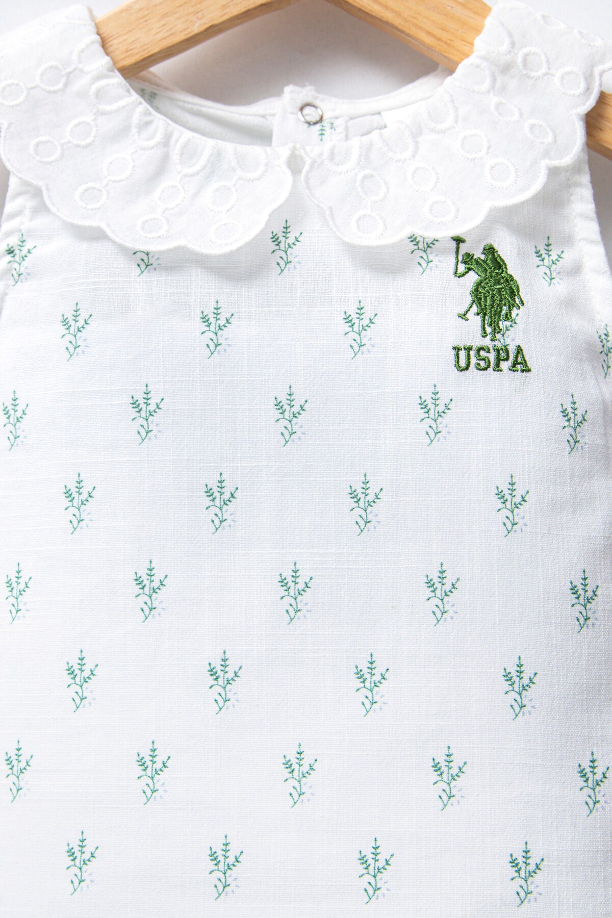 U.S. Polo Assn. Kız Bebek Bisiklet Yaka Pigment Baskılı Yazlık Regular Fit Beyaz Bebek Takımı USB2440-C-V1 Ürün ikincil görseli